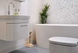 Une Salle De Bains Grise élégance Et Chic Contemporain Archzine Concept De Peinture Pour Carrelage Mural